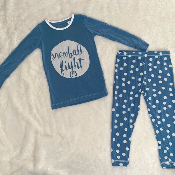 Like new Kickee Set - Picture 2 of 4